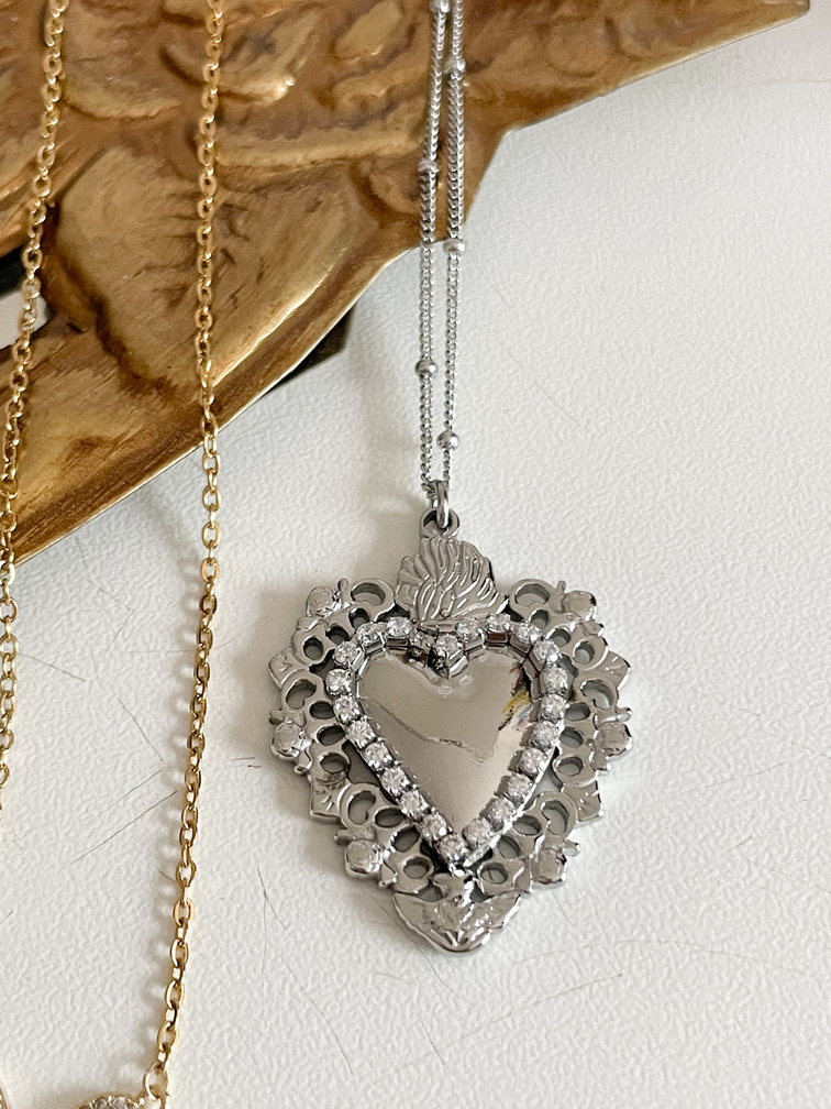 Collier coeur ex voto doré