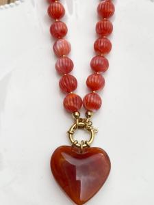 Collier coeur perles brique doré