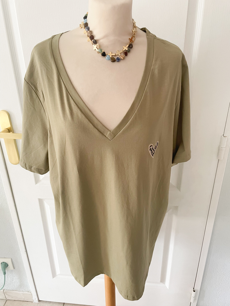 T shirt coeur kaki 42 44