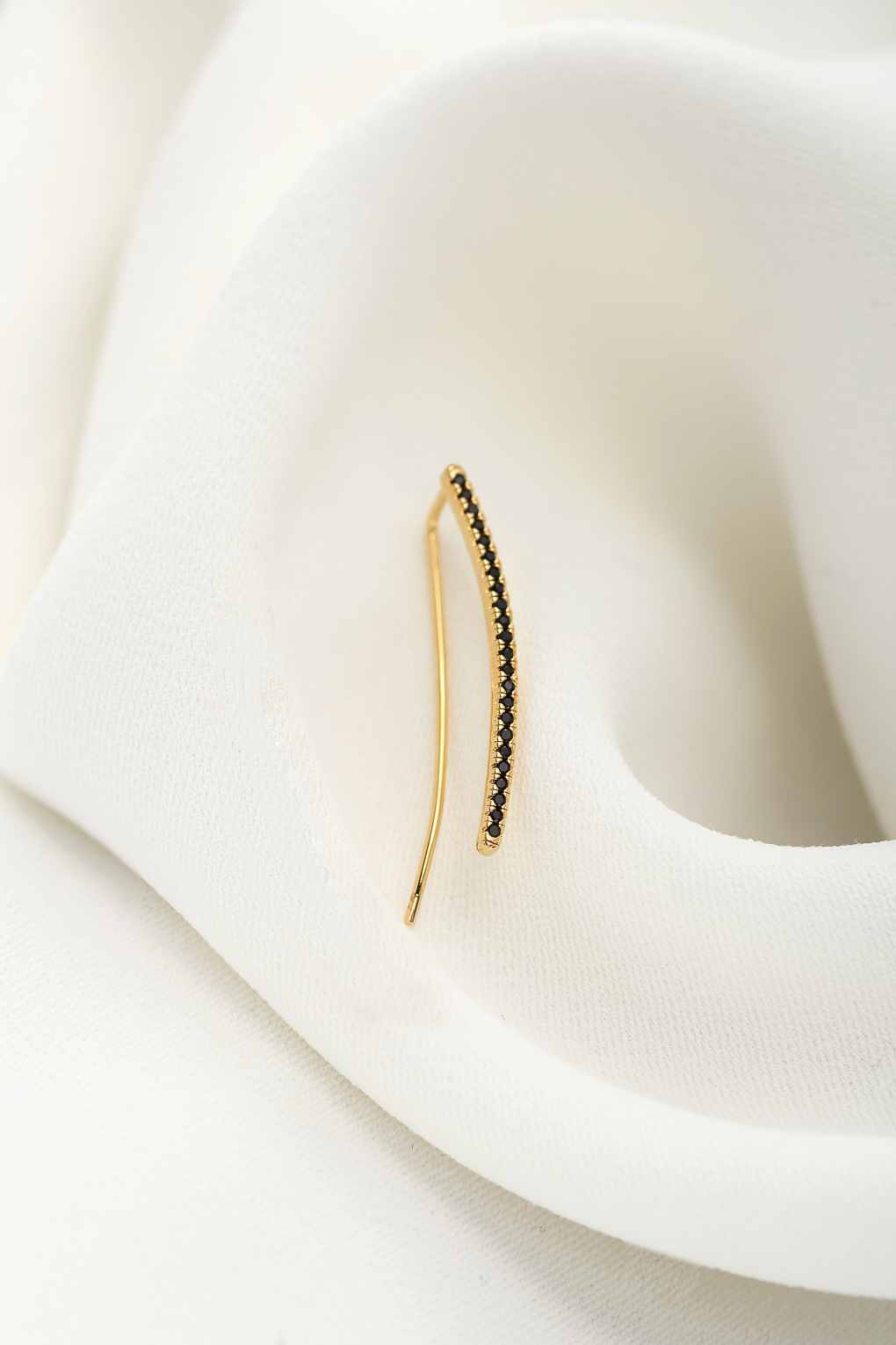 boucle Tom climbers noir doré de Shlomit