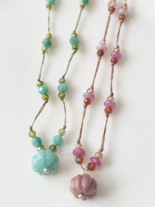 collier Chloé fil rose doré