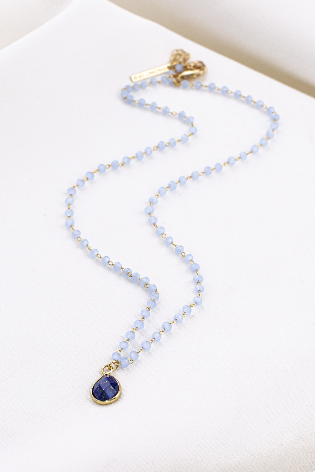 collier Laura bleu doré de Shlomit Ofir
